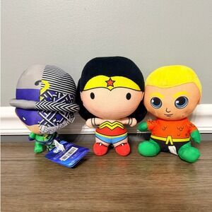 DC‎ Comics Justice League Plush Bundle Wonder Woman Aquaman Riddler 7 Inch Toy